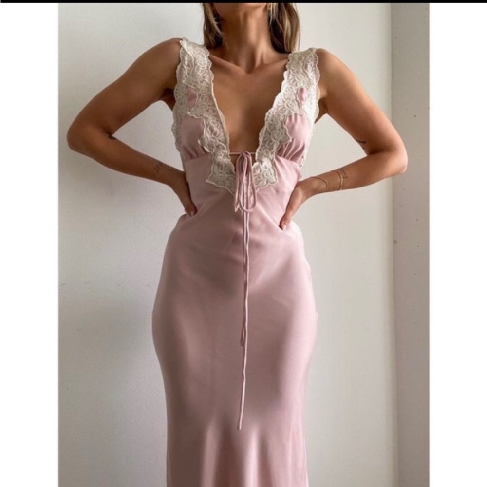 NWT Rumours Venice dress in pink